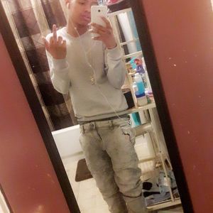 Meet your Posher, Felix